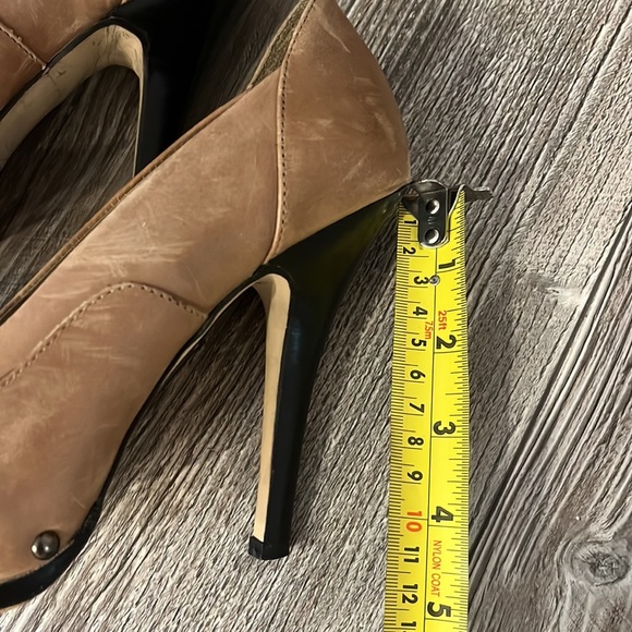 High heel pumps - Picture 6 of 6